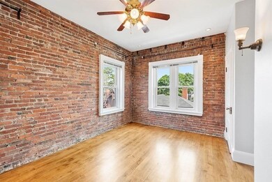 15 Lynde St unit 25, Salem, MA 01970 - photo 2