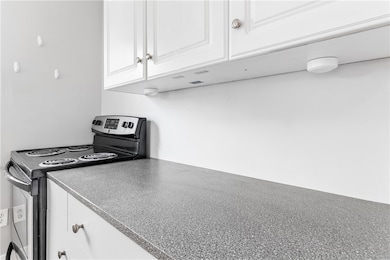 291 Maple Ave unit 2, Barrington, RI 02806 - photo 7