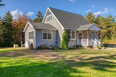 44 Moffat Ln, Boothbay Harbor, ME 04538 - photo 2