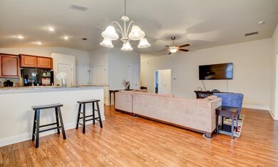 Living_Room_Kitchen