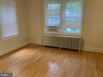 21 Yale Rd unit E, Audubon, NJ 08106 - photo 3