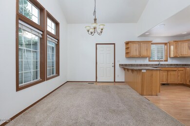 533 SE Oar Ave, Lincoln City, OR 97367 - photo 6