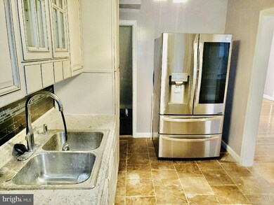 6210 Falkirk Rd, Baltimore, MD 21239 - photo 5