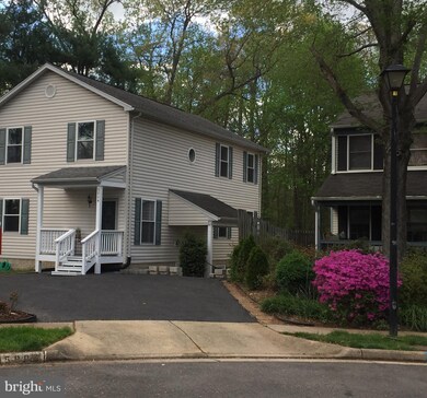 5804 Silchester St, Burke, VA 22015 - photo 5