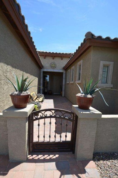 4 Gate to Courtyard