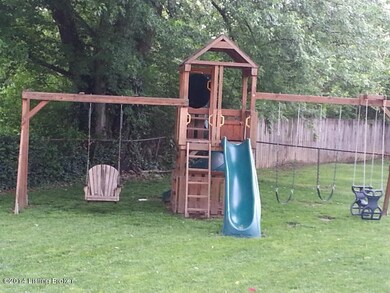 9000 Stockton Ct, Louisville, KY 40291 - photo 6