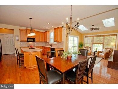 351 Sterling Ln, Downingtown, PA 19335 - photo 5