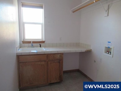 4704 Dusty Place NE, Salem, OR 97305 - photo 4