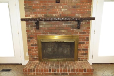 104 Knox St, Statesville, NC 28677 - photo 5