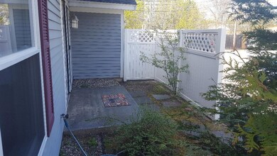 47 Old Salt Rd unit 2, Old Orchard Beach, ME 04064 - photo 4