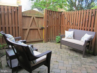 2482 Revere Ct unit 26B, Crofton, MD 21114 - photo 2