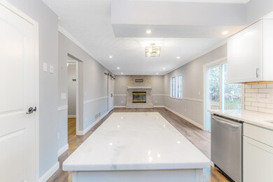 Kitchen 5