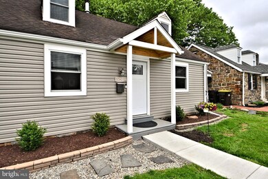 812 W 4th St, Lansdale, PA 19446 - photo 2