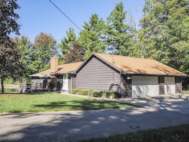 9411 Maple Hill Rd, Howard City, MI 49329 - photo 3