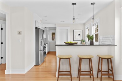 744 Washington St unit 3, Boston, MA 02124 - photo 4