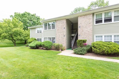 43 Snowburry Ct, Red Bank, NJ 07701 - photo 5