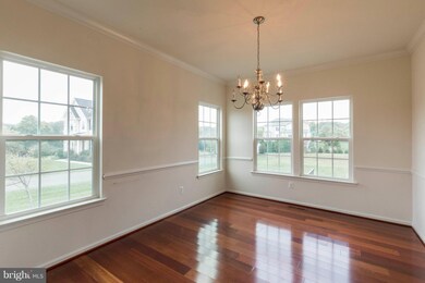 7495 Edington Dr, Warrenton, VA 20187 - photo 6