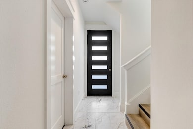 Front Entry hallway