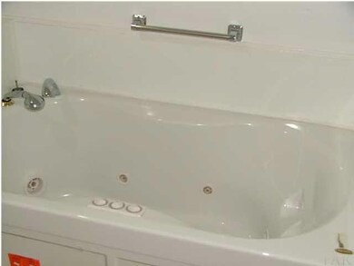 JET TUB WITH HANDICAPPED IN MIND AS IS THE ENTIRE SUITE FOR TEENAGER MOTHER IN LAW, OR LONG STAYING GUESTS!