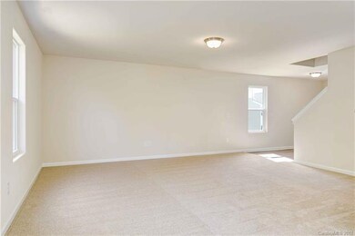 9630 Weikert Rd, Charlotte, NC 28215 - photo 7