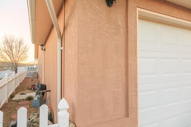 3851 Fairfax Ave, Farmington, NM 87402 - photo 3