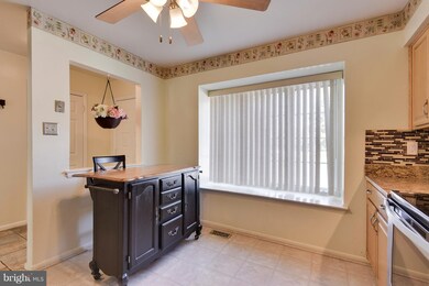 23 Millwheel Ct, Nottingham, MD 21236 - photo 4