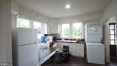 2953 W Germantown Pike unit 5, Norristown, PA 19403 - photo 3