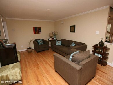 11501 Cherry Grove Dr, North Potomac, MD 20878 - photo 4