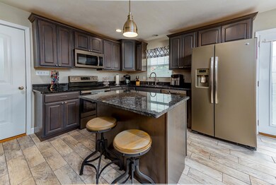 2060 Decker Rd, Maryville, IL 62062 - photo 3