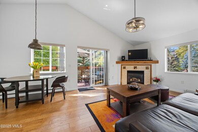 Spacious living room