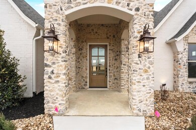 162 Coalson Crossing, Azle, TX 76020 - photo 3