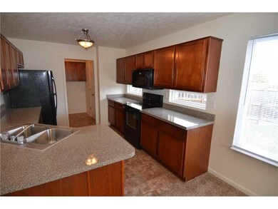 2717 Grand Fir Dr, Greenwood, IN 46143 - photo 6