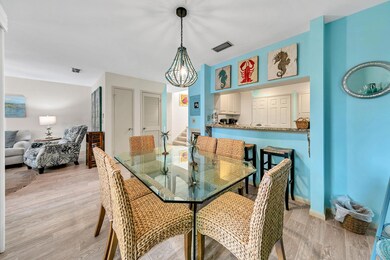 17 Forest Hills Ln 17C Destin FL 32550 U
