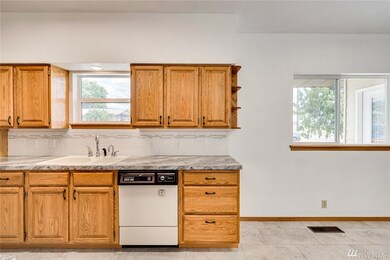 500 N Minor Ave, East Wenatchee, WA 98802 - photo 5