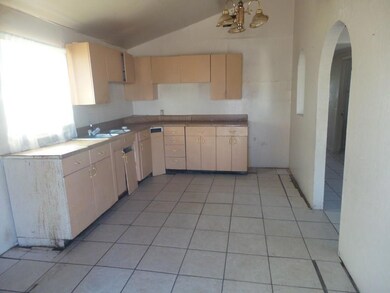 841 Agua Clara St, El Paso, TX 79928 - photo 3