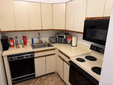 Sea Pointe Towers unit 5M, Long Beach, NY 11561 - photo 6