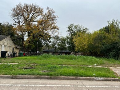 3624 Yellowstone Blvd, Houston, TX 77021 - photo 2