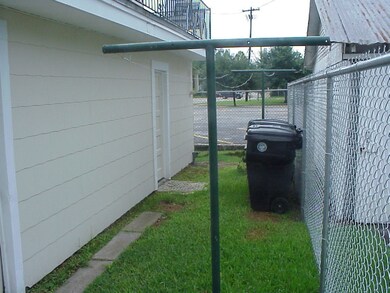 1002 Key St unit 2, Houston, TX 77009 - photo 6