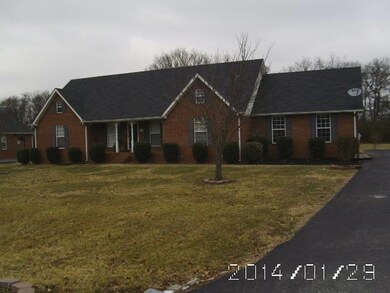 511 Meadowlark Dr, Shelbyville, TN 37160 - photo 2