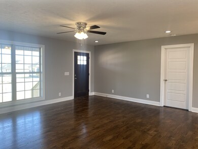 202 Rose Ln, Shelbyville, TN 37160 - photo 6