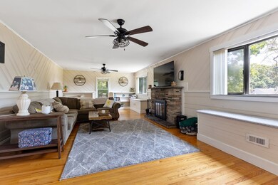 36 Hilltop Rd, Billerica, MA 01821 - photo 3