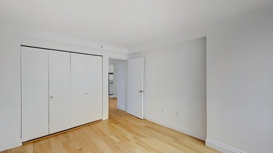 unlisted-address, New York, NY 10017 - photo 7