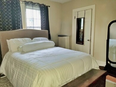 930 Pleasant St, Worcester, MA 01602 - photo 5