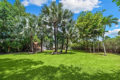 3501 Pine Tree Dr, Miami Beach, FL 33140 - photo 7