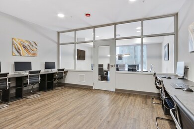 18w070 Royce Blvd unit 361, Oakbrook Terrace, IL 60181 - photo 5