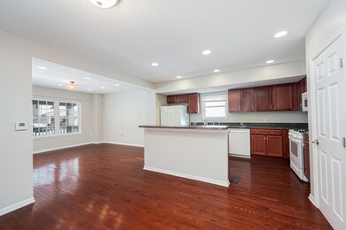 Living Area 2