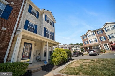 8327 Green Heron Way unit 28, Lorton, VA 22079 - photo 2