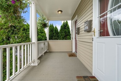 146 Bright St unit 2, Waltham, MA 02453 - photo 4