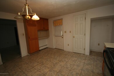 821 Lincoln St, Scranton, PA 18519 - photo 6