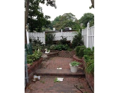 10 Hutchinson St unit 3, Winthrop, MA 02152 - photo 2